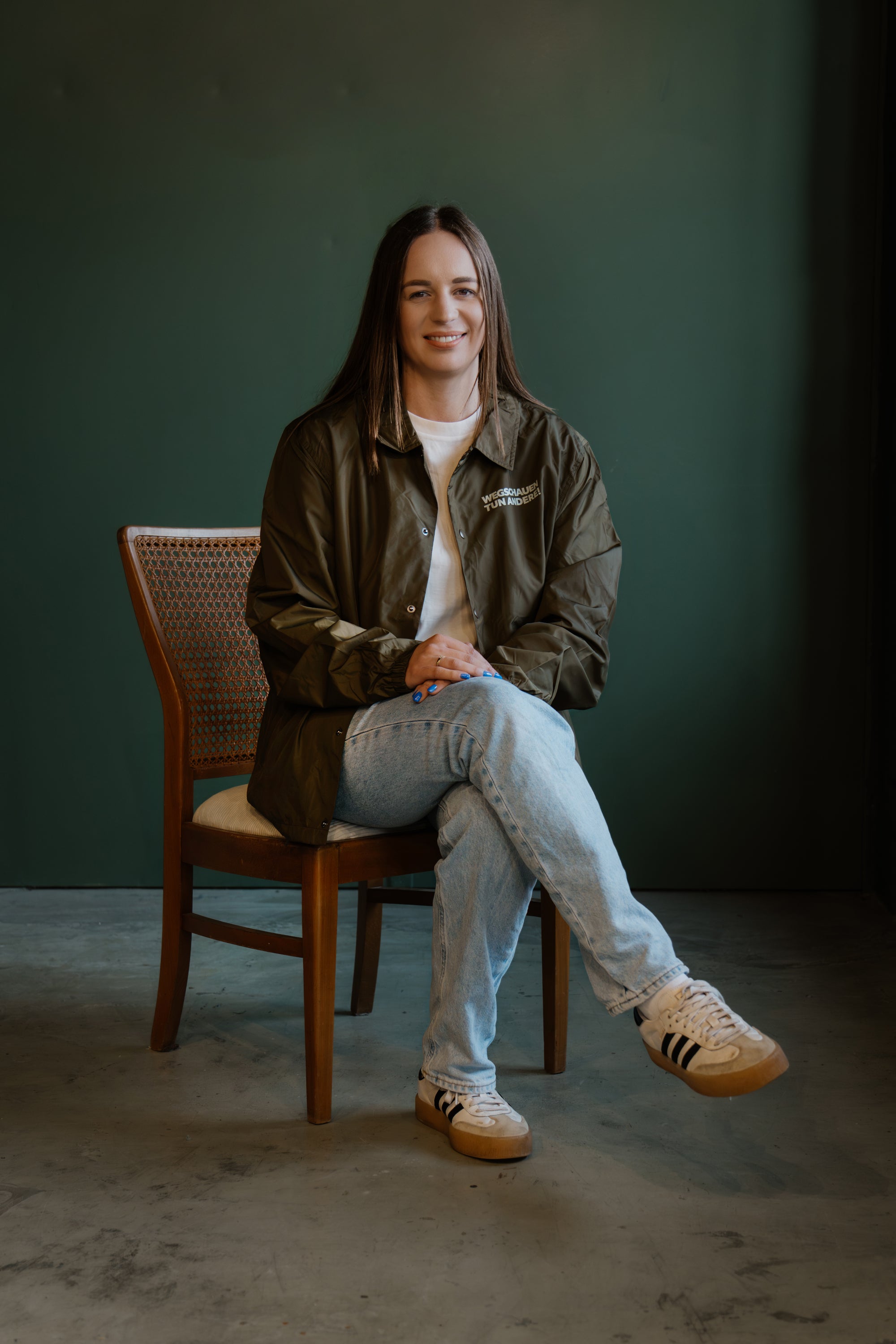 Coacher-Jacke in British Khaki – „Adopt don’t shop“